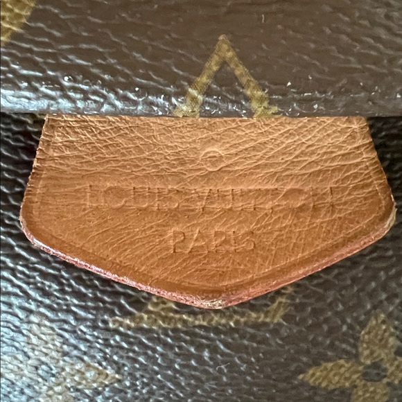 Louis Vuitton Bum Bag - Picture 10 of 14